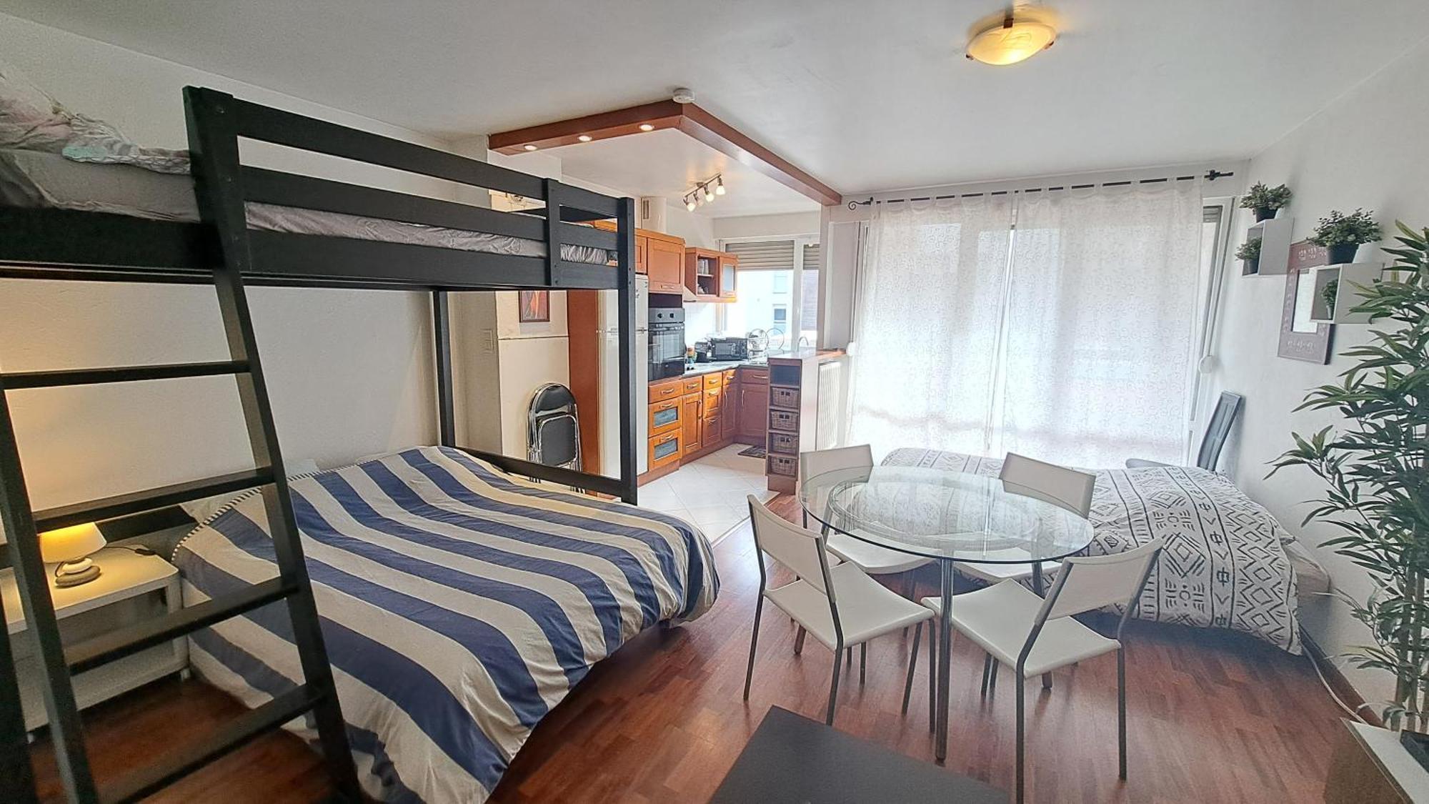 Studio Cosy 33 M² Limite Lyon. Parking Privatif. Брон Екстер'єр фото
